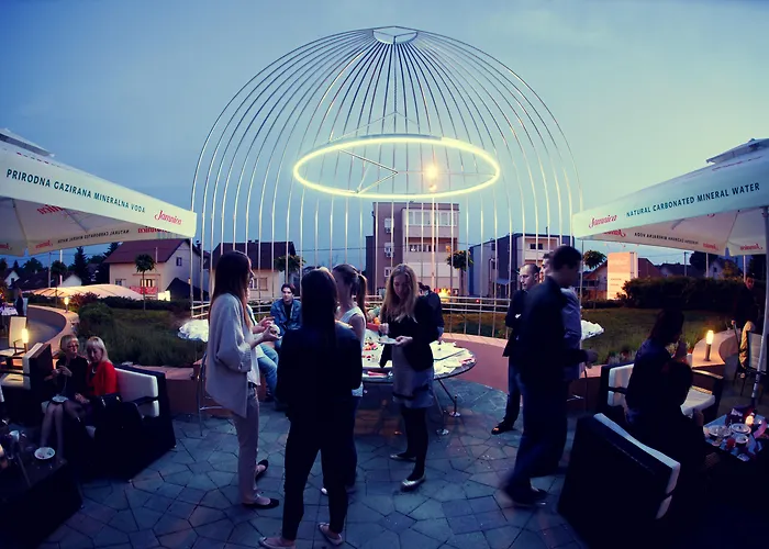 Hotel Phoenix