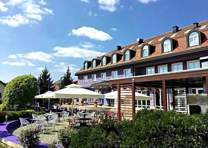 Hotel Phoenix