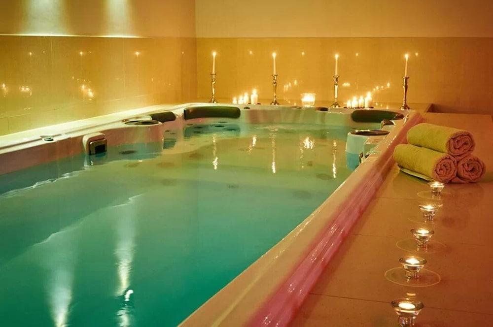 Hotel Phoenix