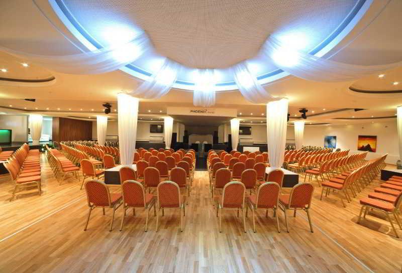 Phoenix Hotel 4*